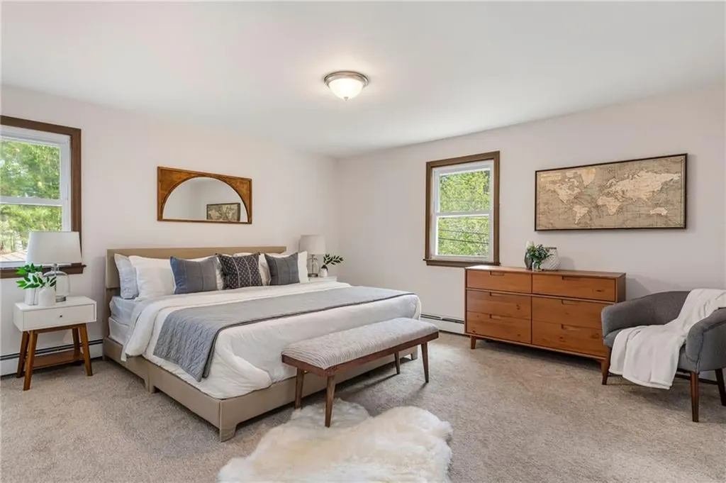 5 Knapton Street Barrington RI 02806