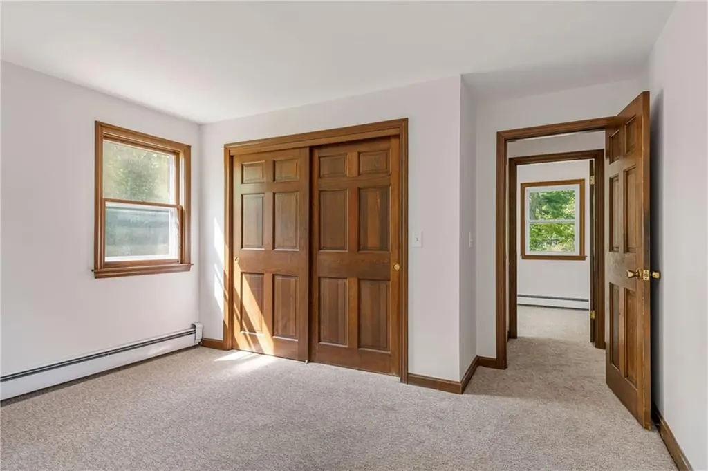 5 Knapton Street Barrington RI 02806