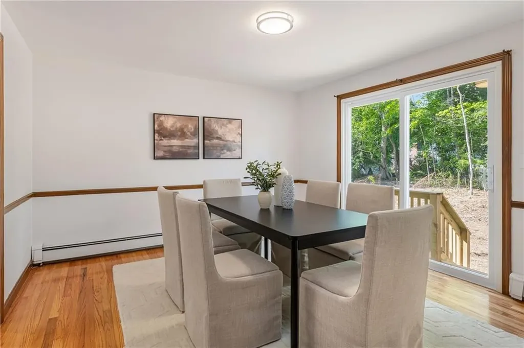 5 Knapton Street Barrington RI 02806