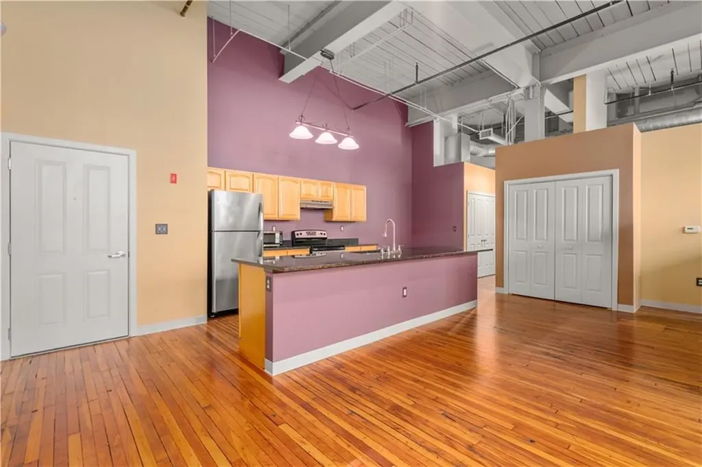 685 Social Street Woonsocket RI 02895