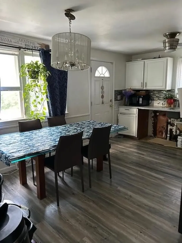 172 Highland Street Cranston RI 02920