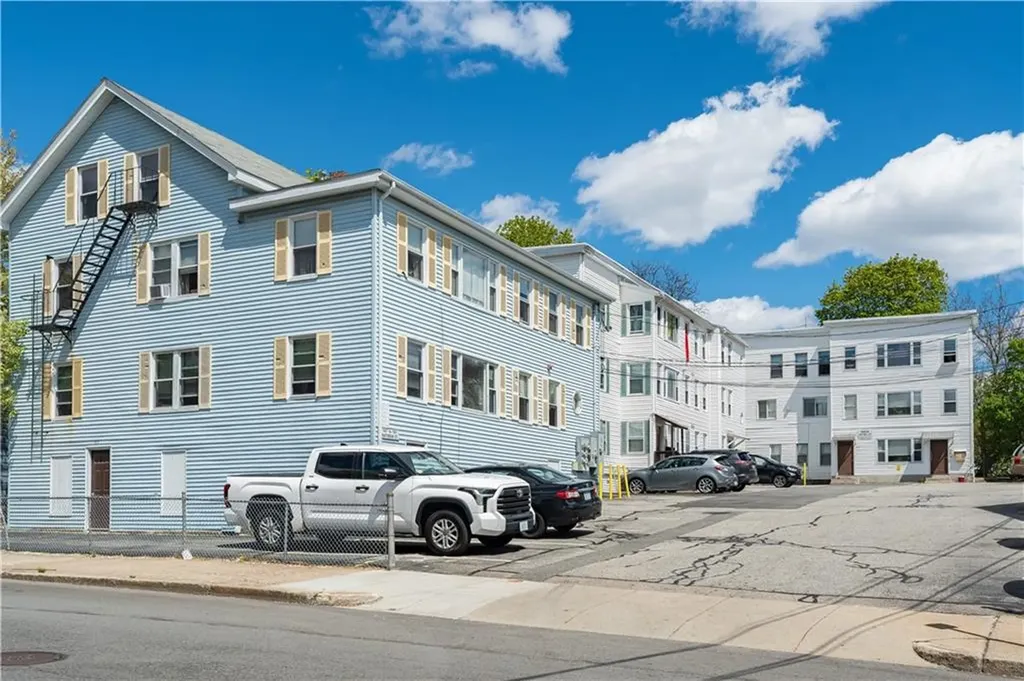 157 181 Rathbun Street Woonsocket RI 02895