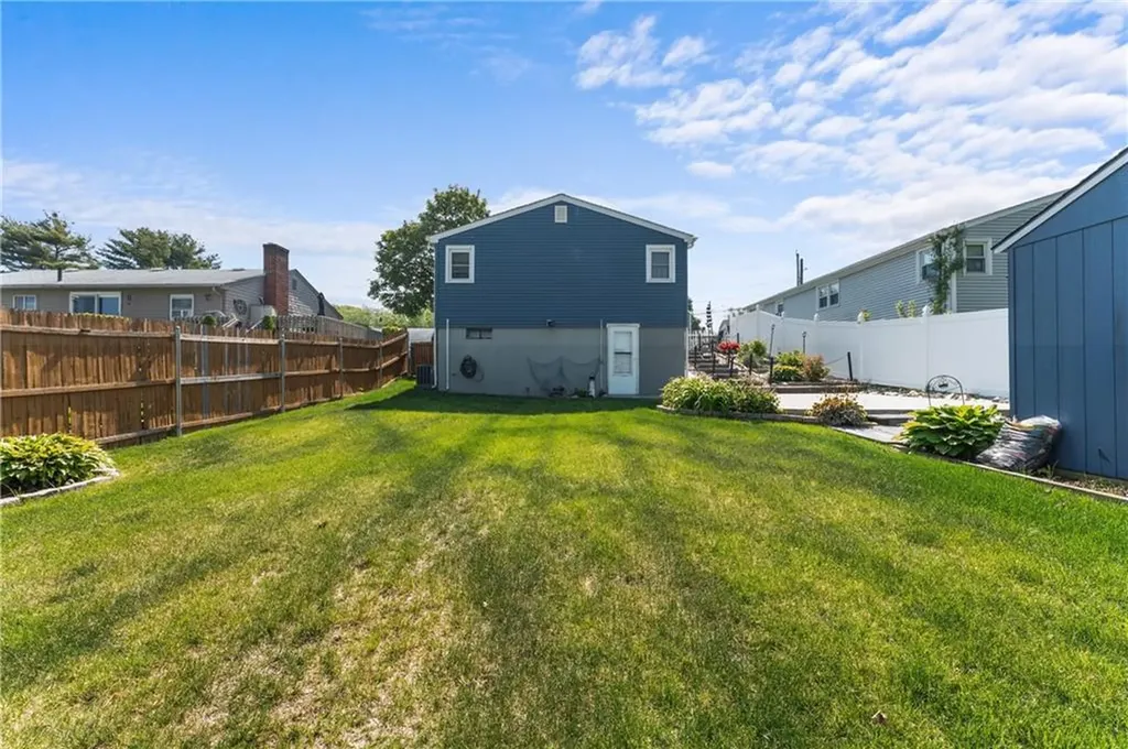 149 Grassmere Avenue East Providence RI 02914