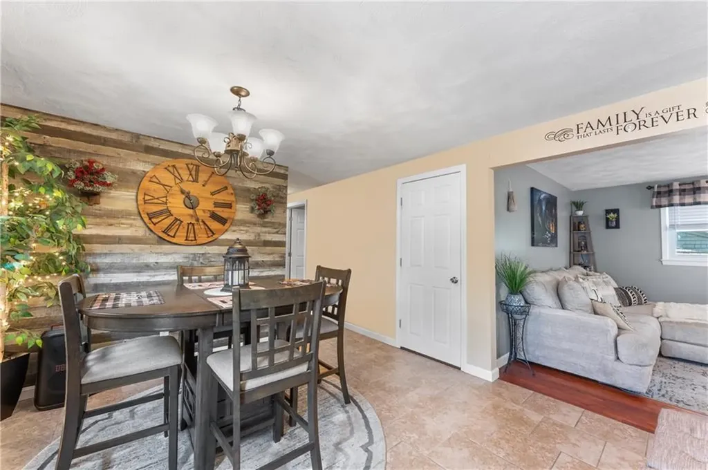 149 Grassmere Avenue East Providence RI 02914