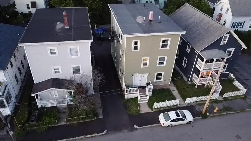 301 Lowden Street Pawtucket RI 02860