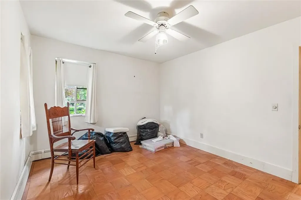 46 Somerset Avenue East Providence RI 02915