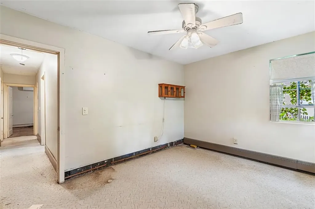 46 Somerset Avenue East Providence RI 02915
