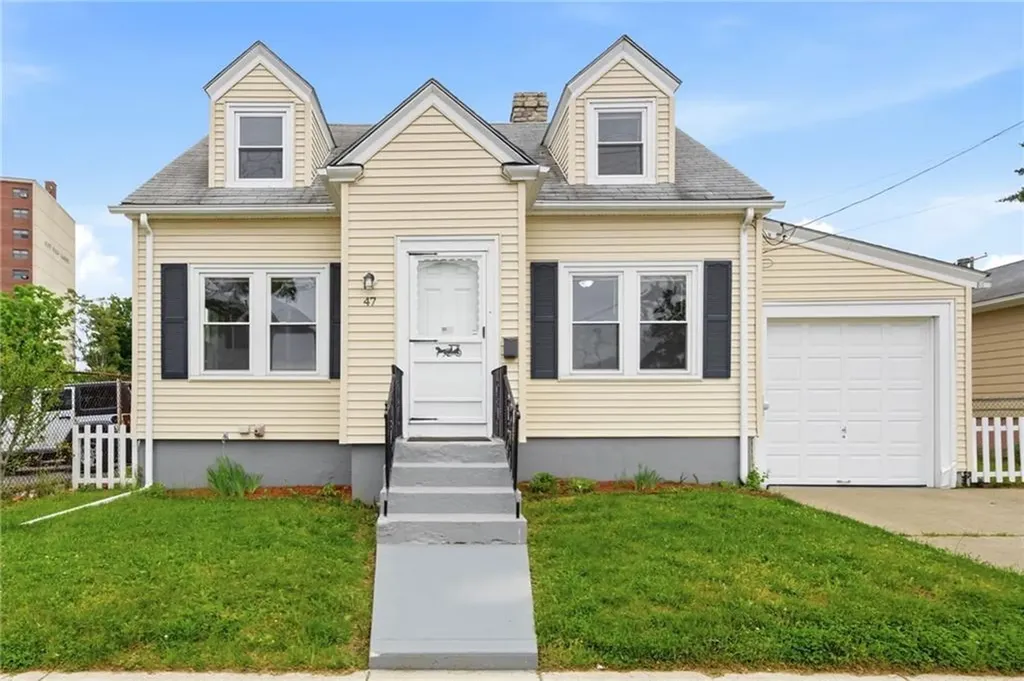 47 Goldsmith Avenue East Providence RI 02914