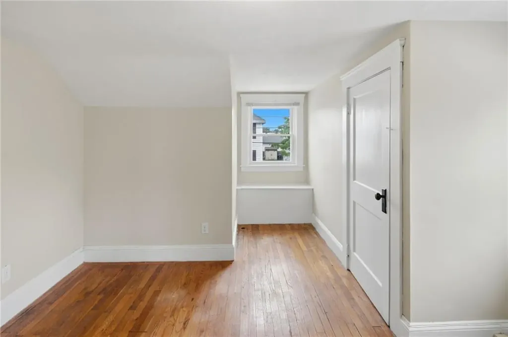 47 Goldsmith Avenue East Providence RI 02914