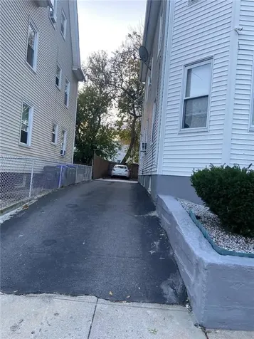 20 22 Violet Street Providence RI 02908