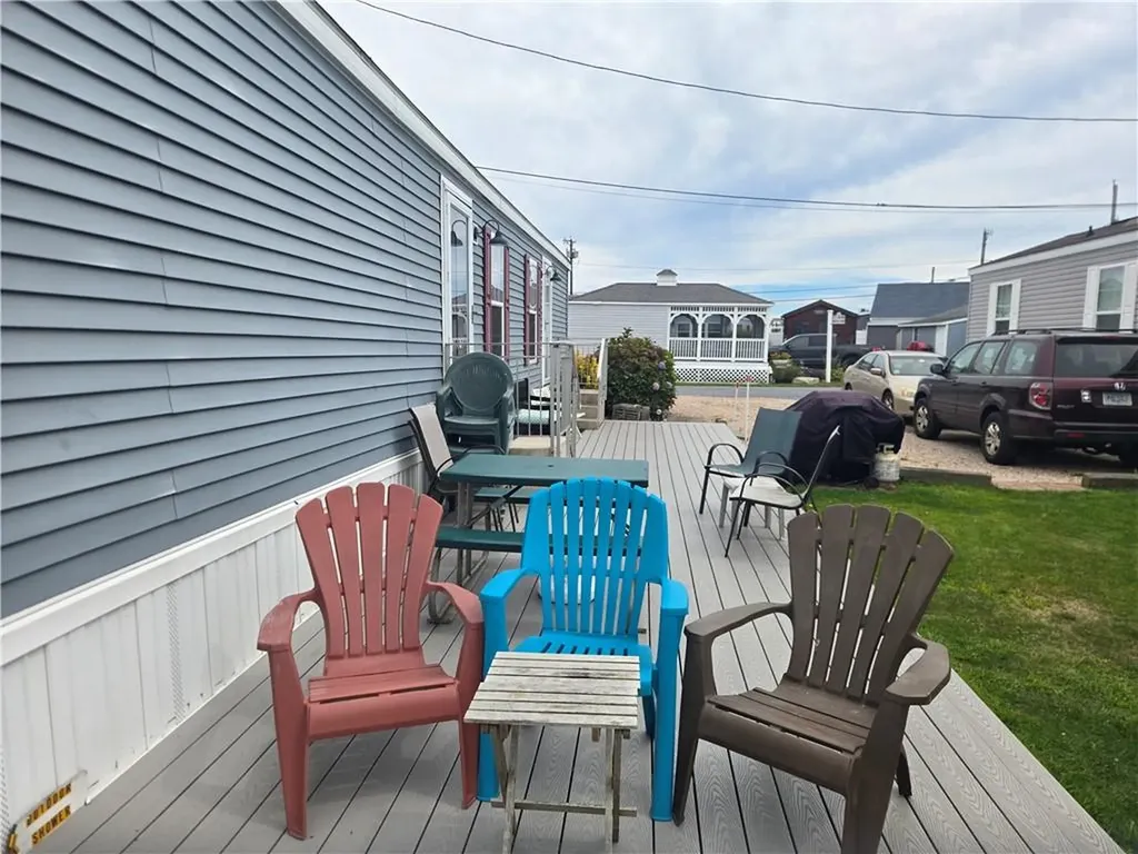 689 J Succotash Road South Kingstown RI 02879