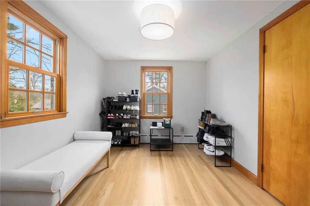 9 Lamson Road Barrington RI 02806