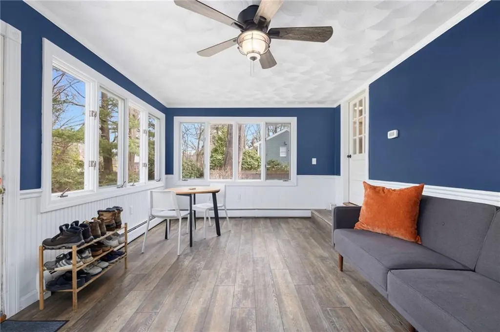 9 Lamson Road Barrington RI 02806