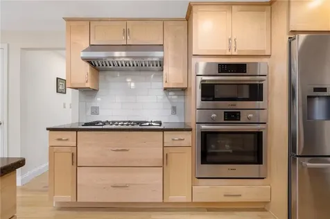 9 Lamson Road Barrington RI 02806