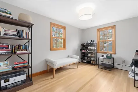 9 Lamson Road Barrington RI 02806