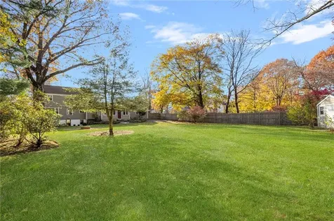 9 Lamson Road Barrington RI 02806