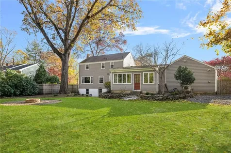 9 Lamson Road Barrington RI 02806