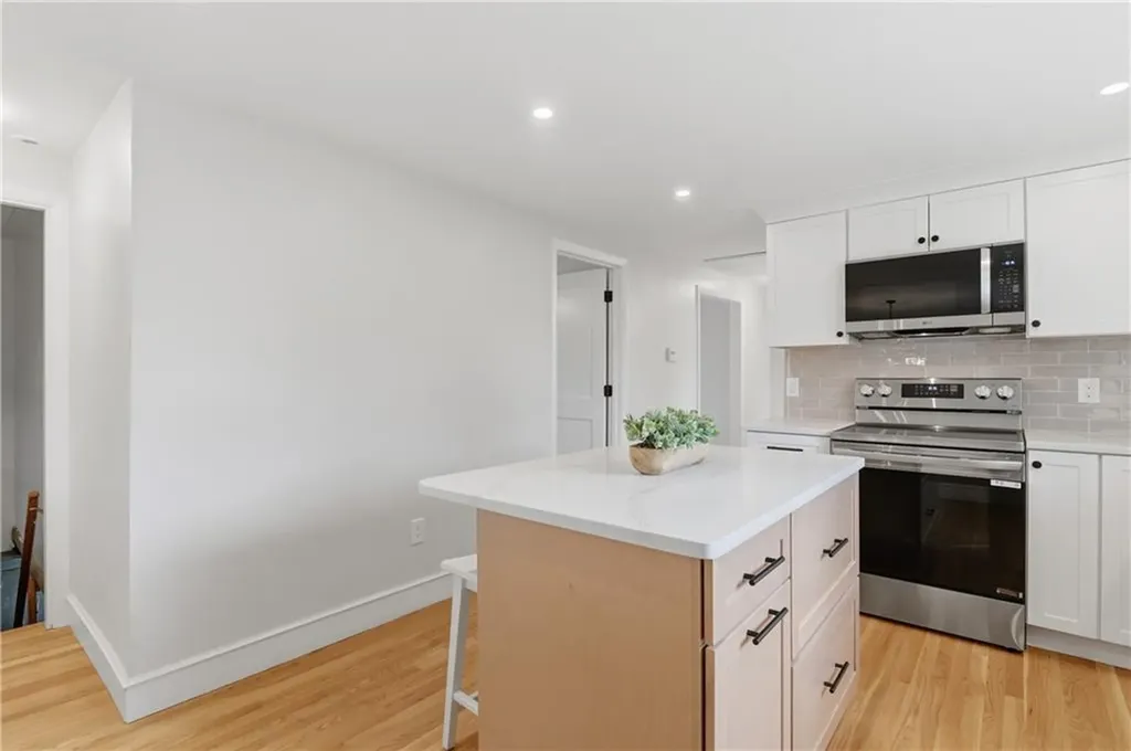 44 Valente Drive Cranston RI 02920