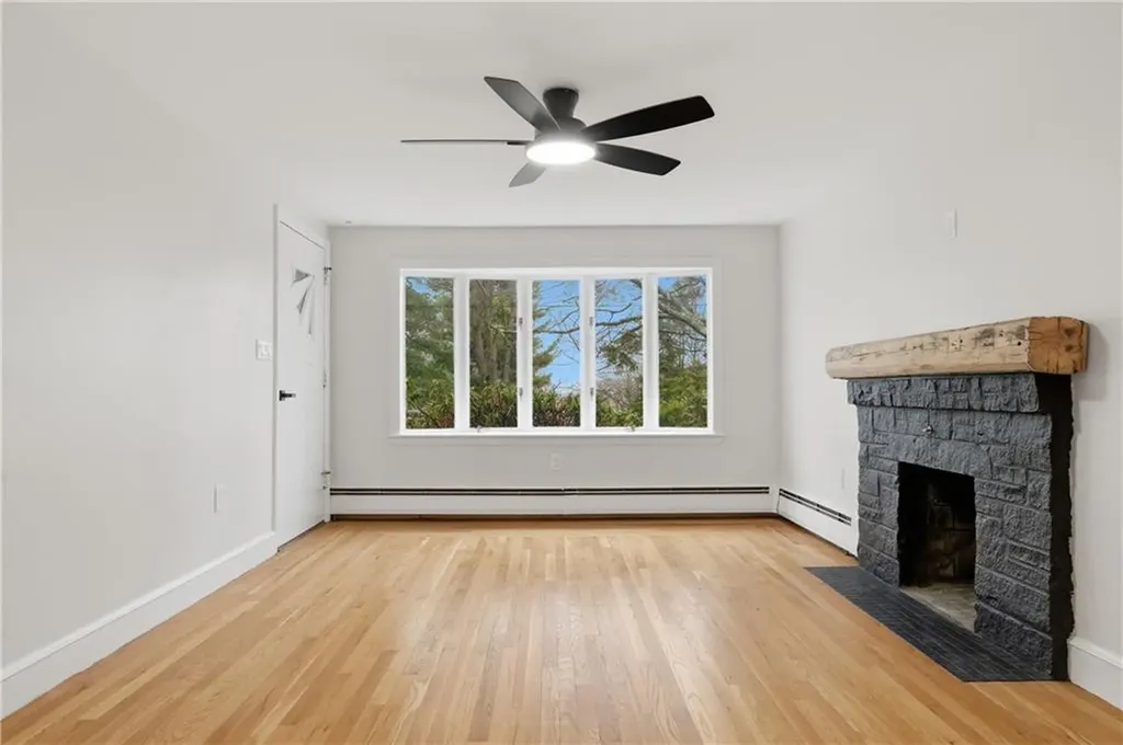 44 Valente Drive Cranston RI 02920