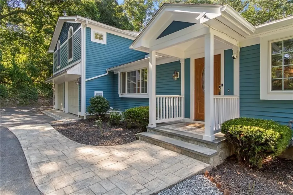 1785 Division Road East Greenwich RI 02818