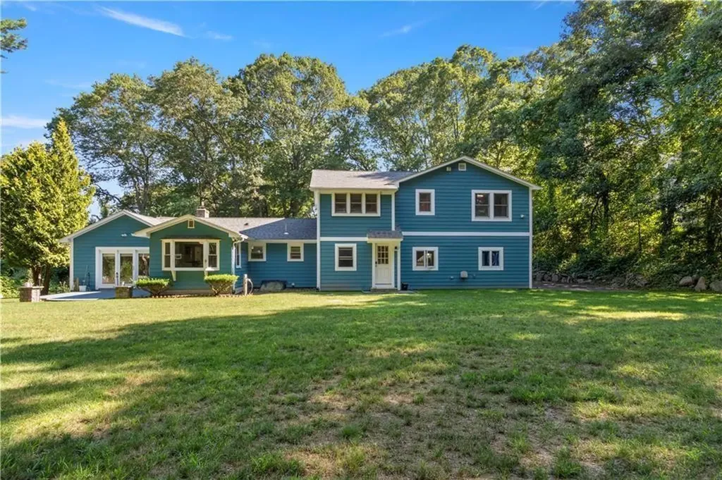 1785 Division Road East Greenwich RI 02818