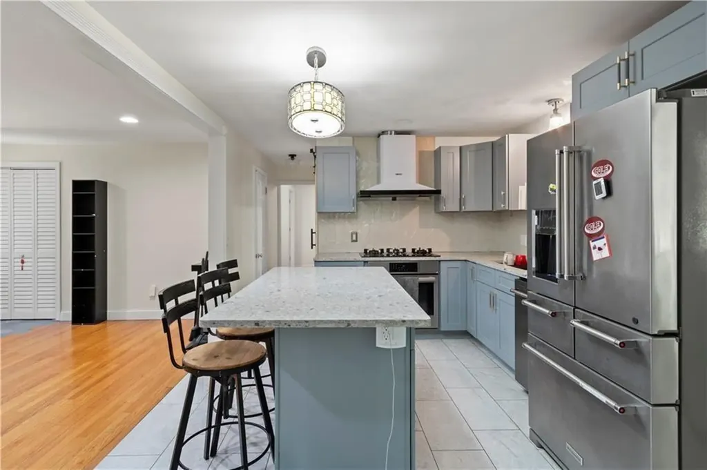 1785 Division Road East Greenwich RI 02818