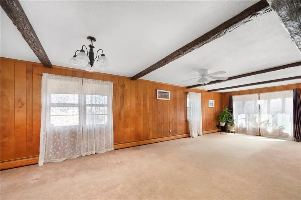 98 Gloucester Street Providence RI 02908