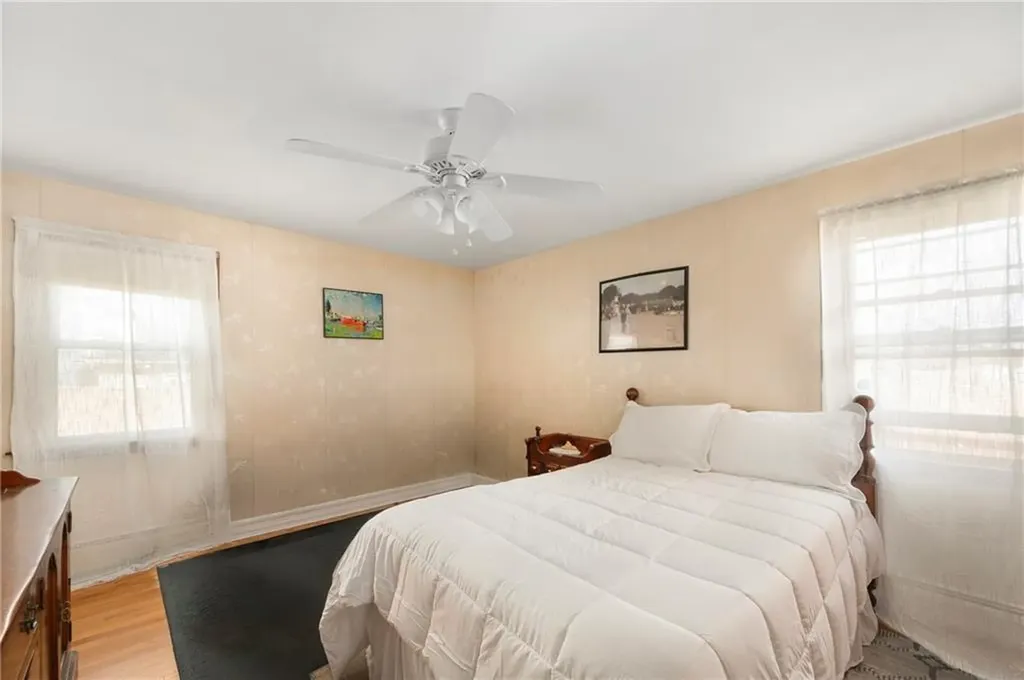 98 Gloucester Street Providence RI 02908