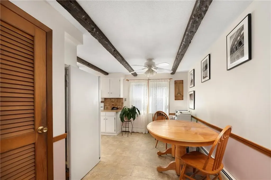 98 Gloucester Street Providence RI 02908