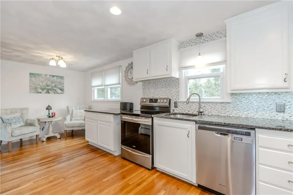 45 Bayberry Lane East Greenwich RI 02818