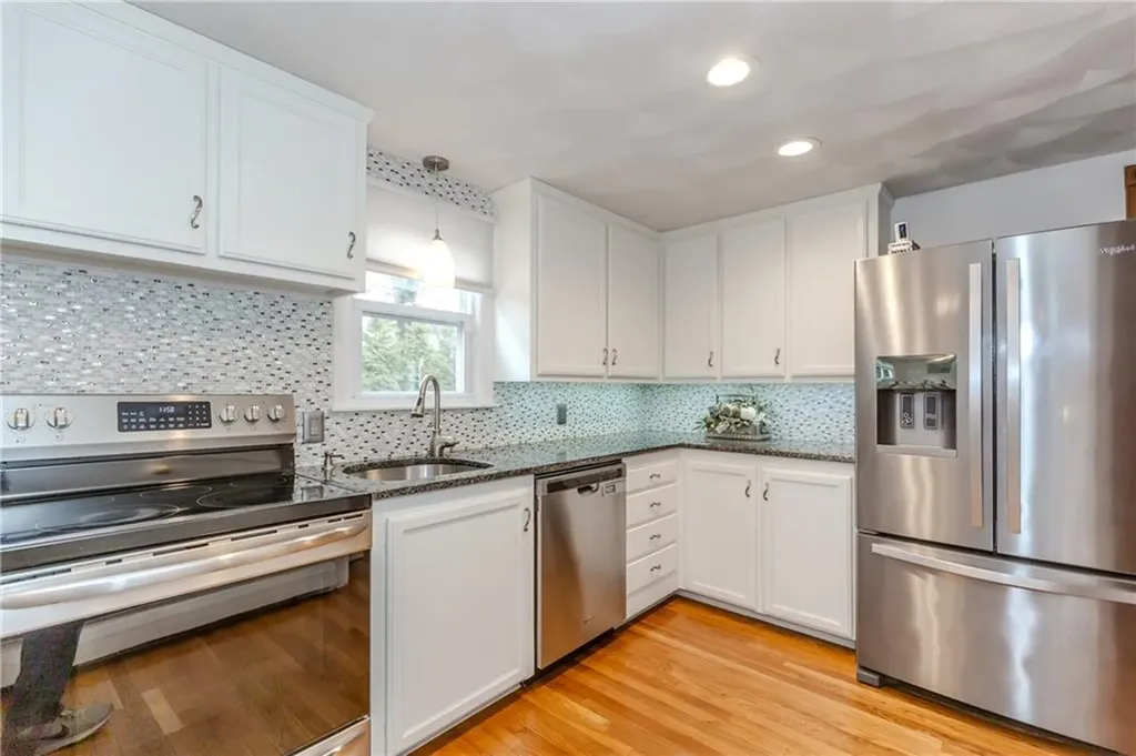 45 Bayberry Lane East Greenwich RI 02818