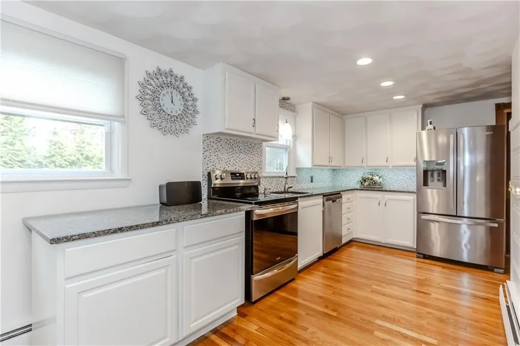 45 Bayberry Lane East Greenwich RI 02818