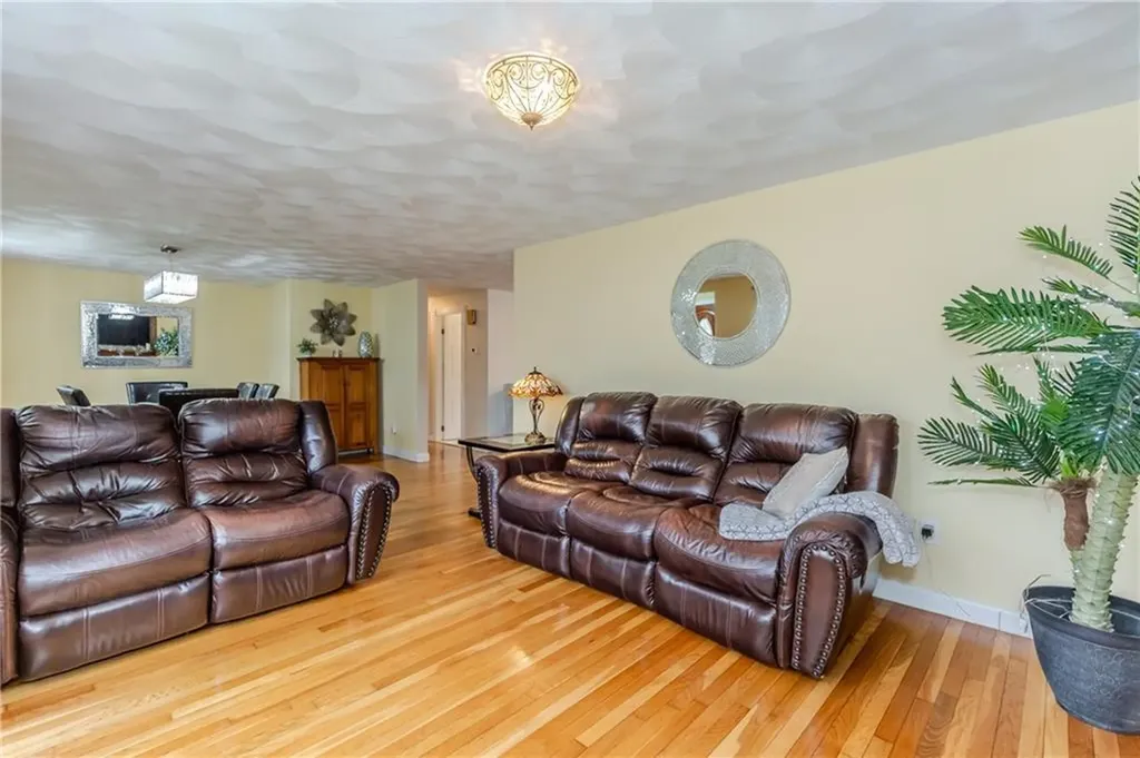 45 Bayberry Lane East Greenwich RI 02818