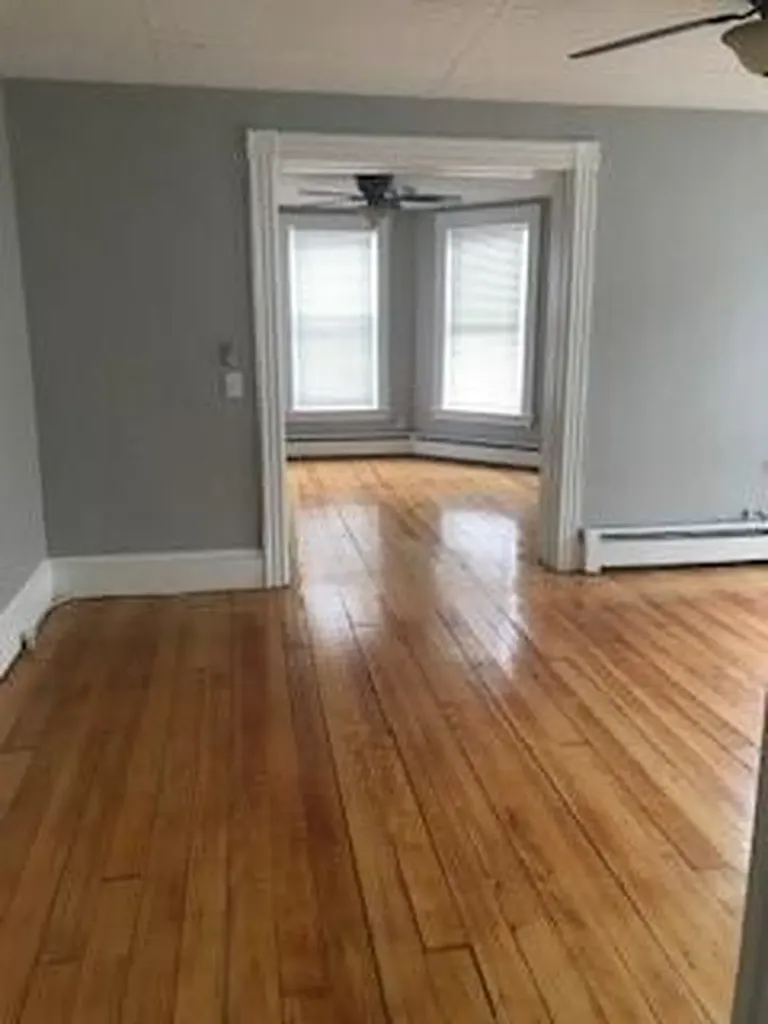 18 Standish Avenue Cranston RI 02920