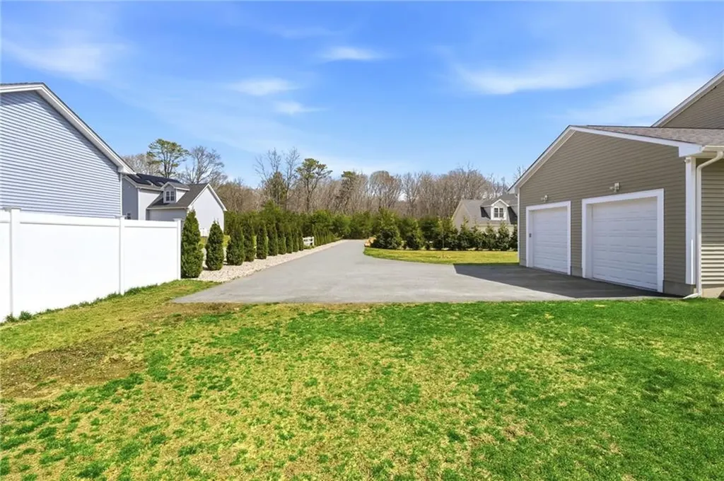 50 Greenbrier Circle Richmond RI 02892