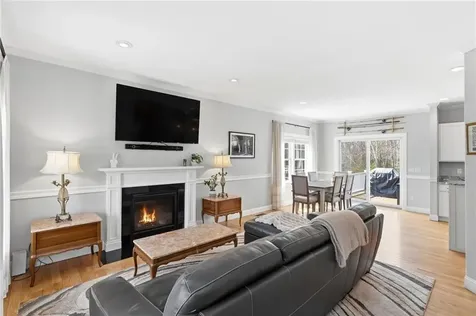 50 Greenbrier Circle Richmond RI 02892