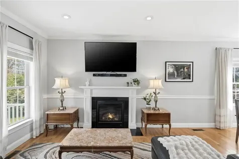 50 Greenbrier Circle Richmond RI 02892