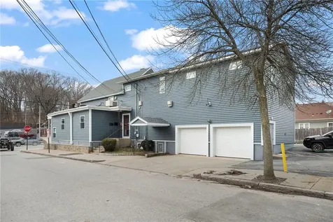 1040 Cranston Street Cranston RI 02910