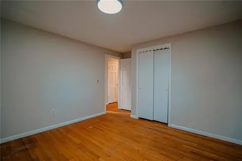 32 Stillwater Drive Warwick RI 02889