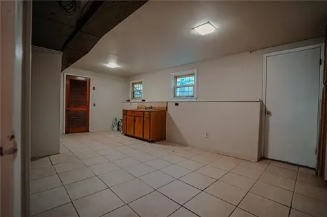 32 Stillwater Drive Warwick RI 02889