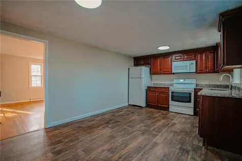32 Stillwater Drive Warwick RI 02889