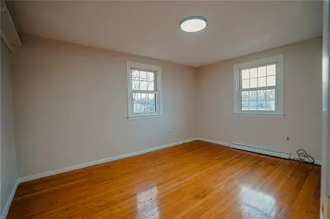 32 Stillwater Drive Warwick RI 02889