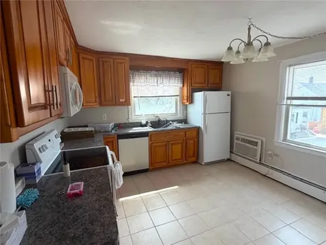 216 Harris Avenue Woonsocket RI 02895