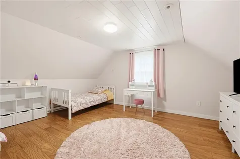 1187 South Precinct Street Taunton MA 02718