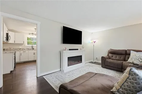 1187 South Precinct Street Taunton MA 02718