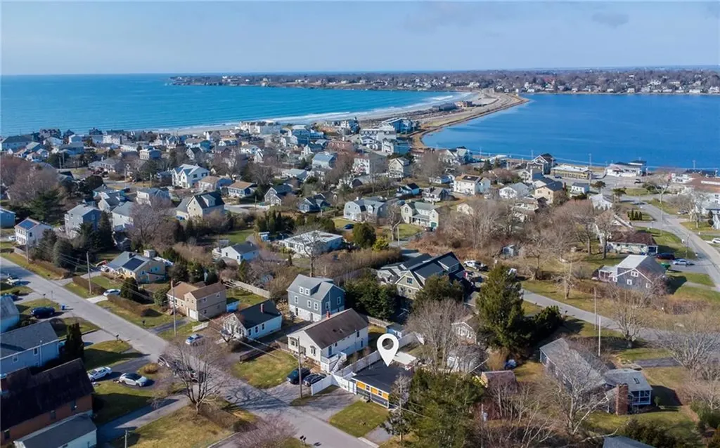 100 Renfrew Avenue Middletown RI 02842