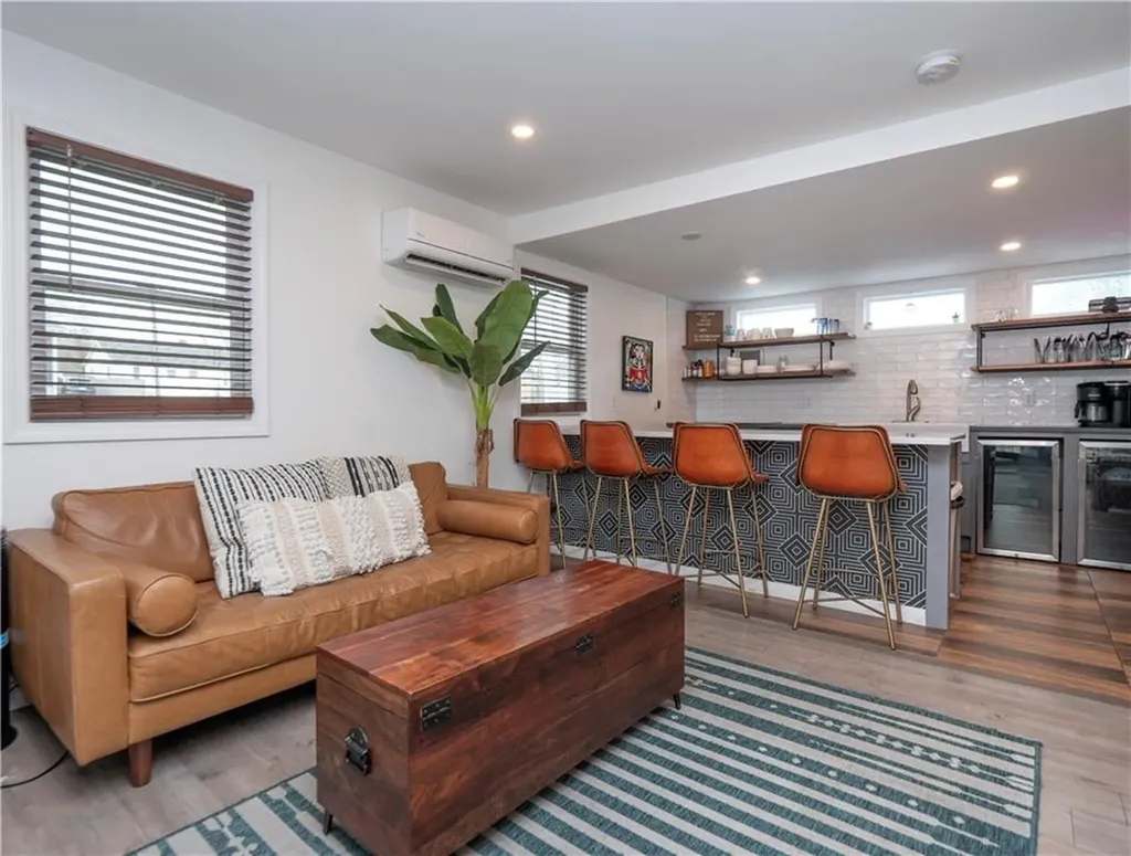100 Renfrew Avenue Middletown RI 02842
