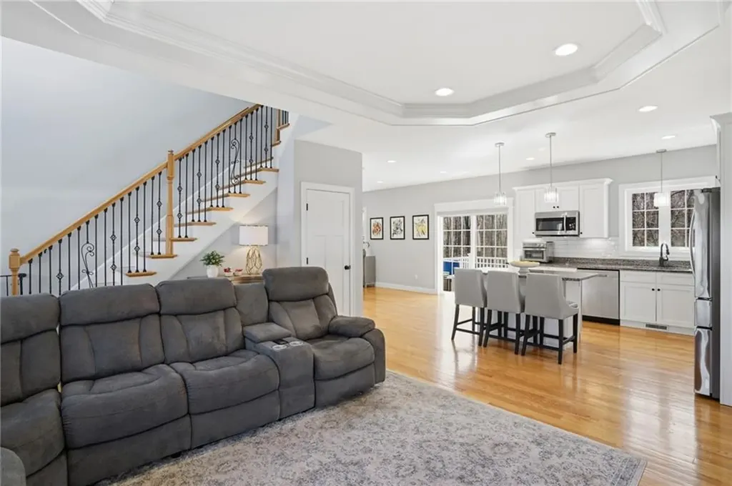 77 Theresa Marie Avenue Woonsocket RI 02895