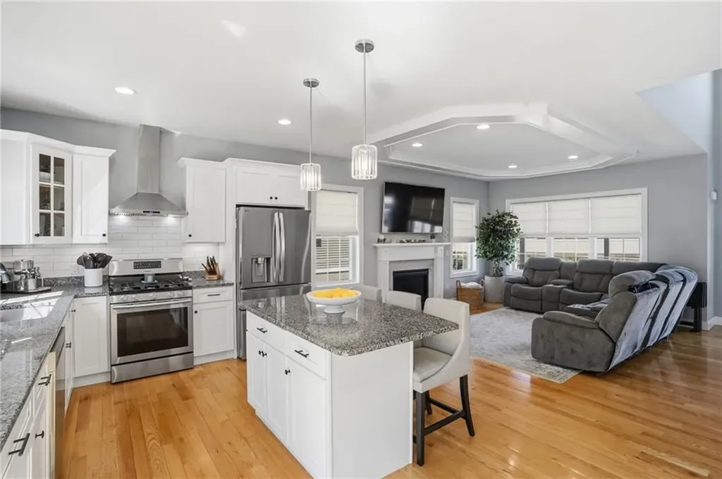 77 Theresa Marie Avenue Woonsocket RI 02895