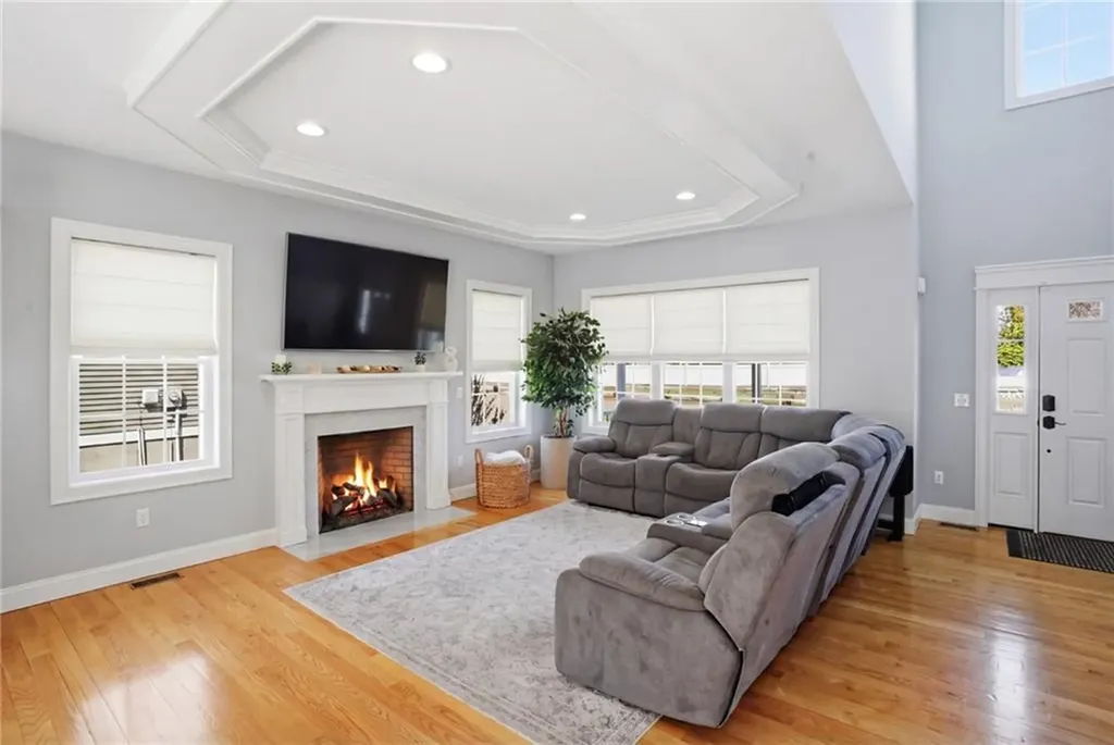 77 Theresa Marie Avenue Woonsocket RI 02895
